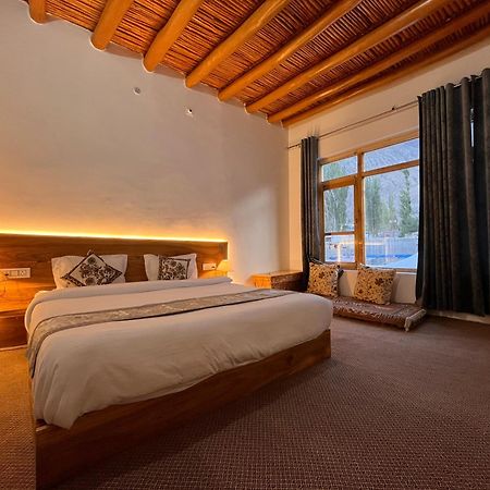 Traveller Nest Hotel Deskit Ngoại thất bức ảnh